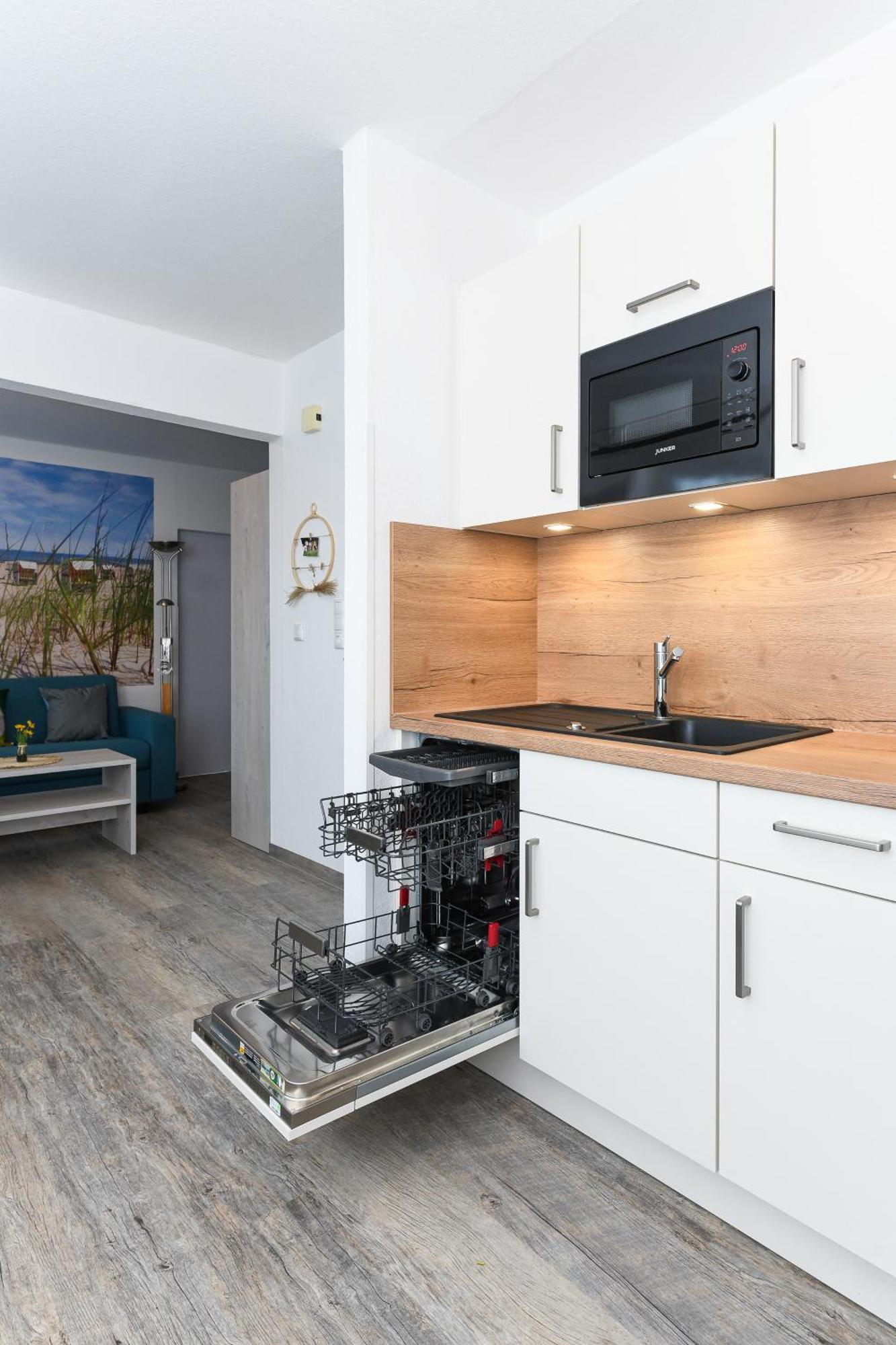 Haus Strandkorb Mit Fruehstuecksoption Бензерзил Екстериор снимка