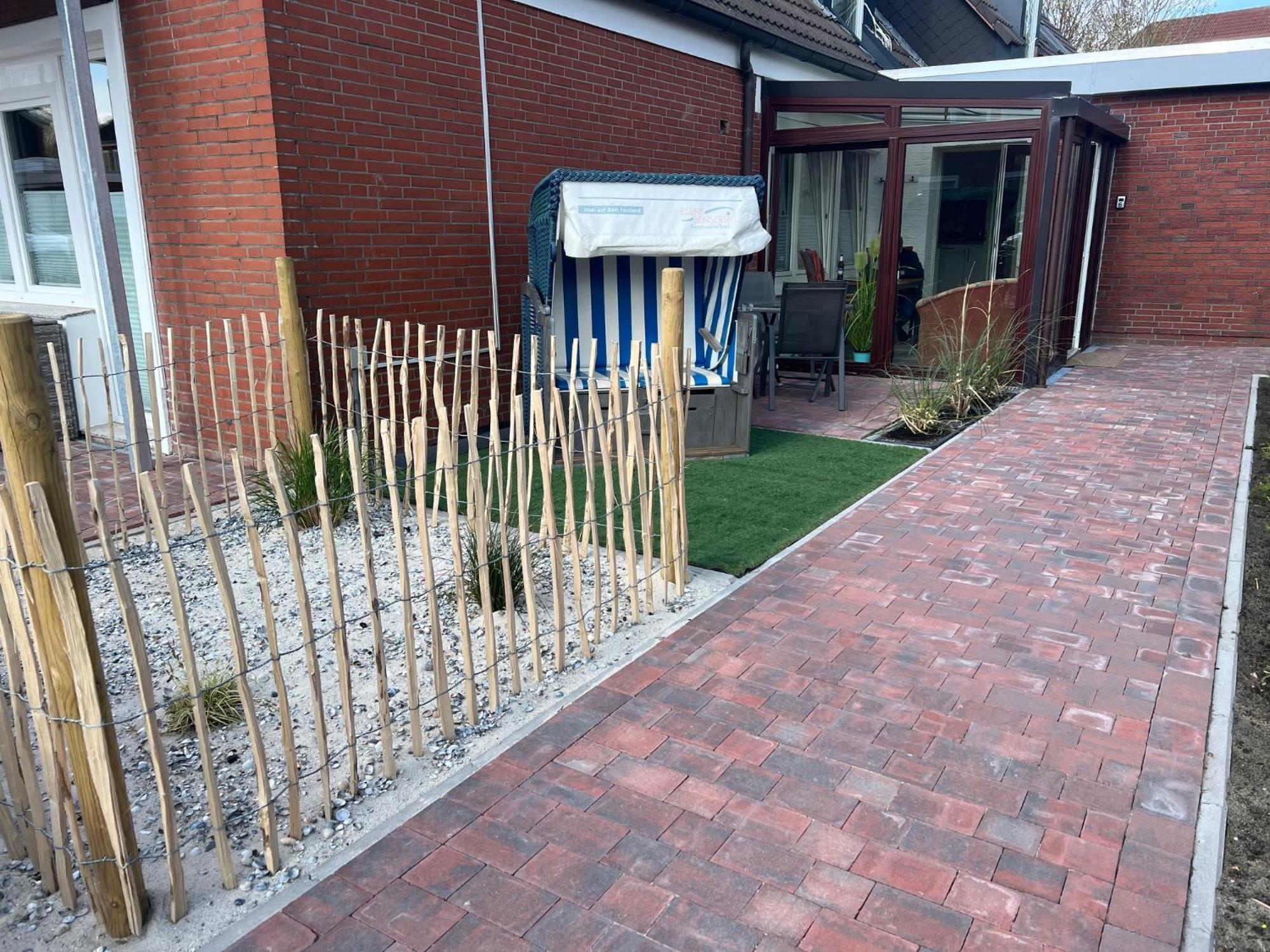 Haus Strandkorb Mit Fruehstuecksoption Бензерзил Екстериор снимка